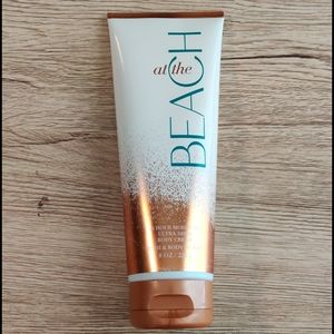Bath &Body Work body cream